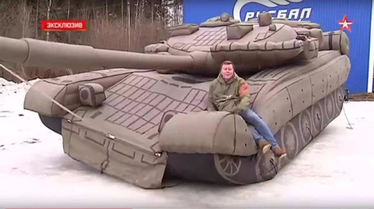 沙坡头充气军事坦克